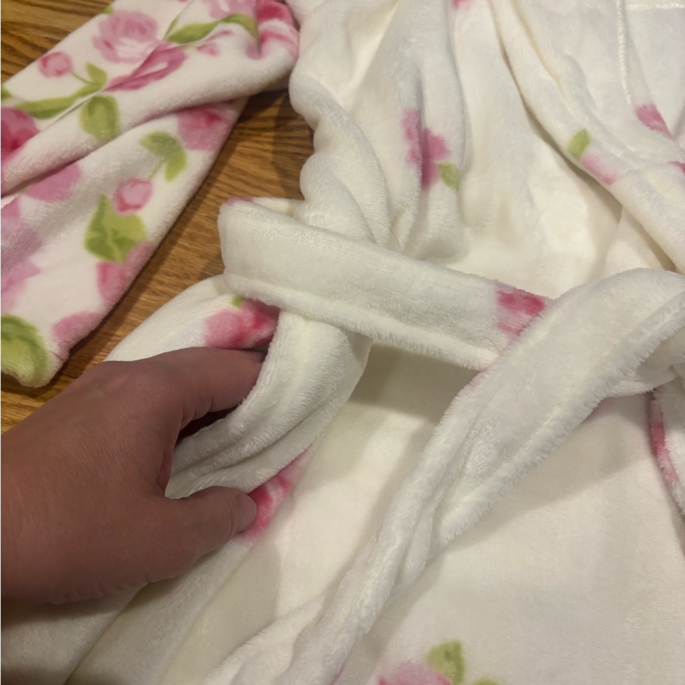 NEW Women’s Fleece Robe Sz L - Picture 4 of 5